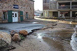 Newport Harbor Walk Maritime Center